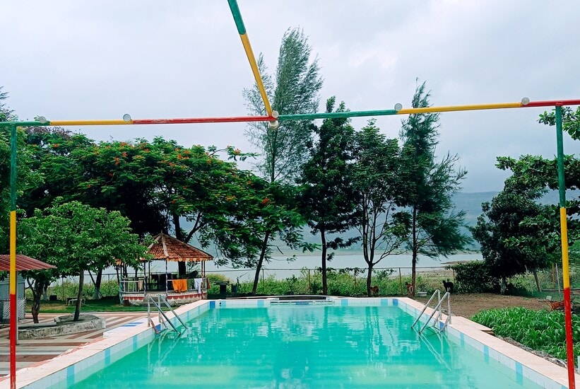Malshej Ghat_Malshej_lakeside_camping_3